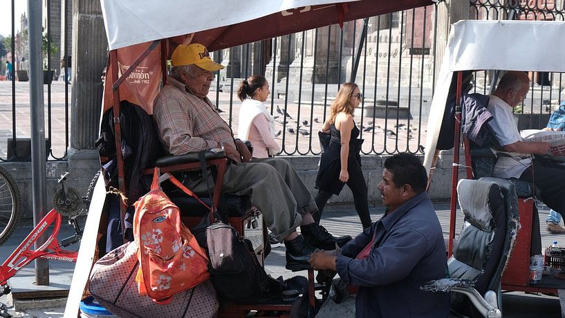 Schuhputzer, Mexiko-Stadt, Mexiko von themovingcloudsphotography