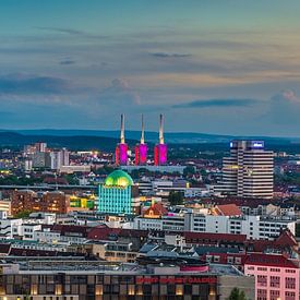 Skyline Panorama von Hannover bei Nacht von Michael Abid