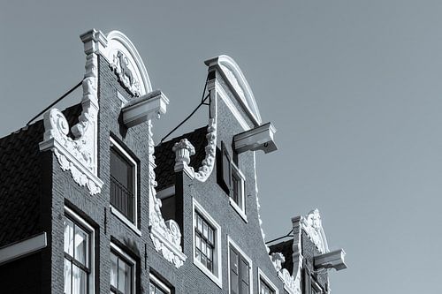 Grachtenpand in de Prinsengracht in Amsterdam - monochroom