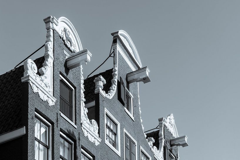 Grachtenhaus in der Prinsengracht von Amsterdam - monochrom von Werner Dieterich