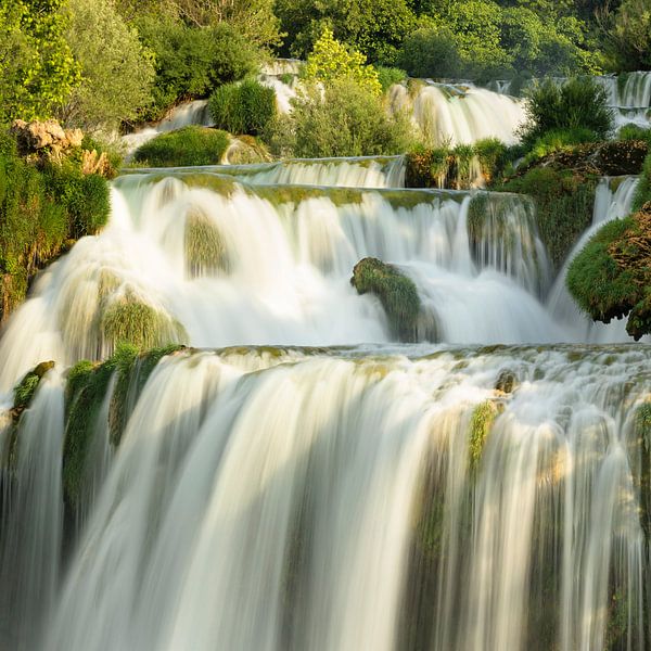 Skradinski Buk waterval, Nationaal Park Krka, UNESCO werelderfgoed, Dalmatië, Kroatië van Markus Lange