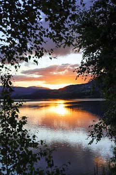 Norvège : coucher de soleil à Heggefjorden sur Be More Outdoor