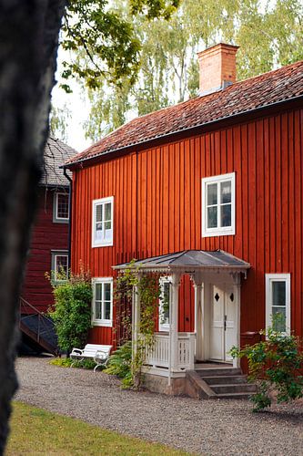 Red swedish farm with porch I Linköping