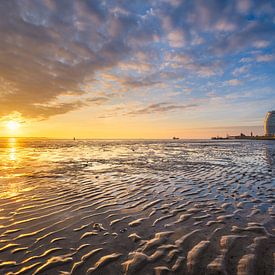 Sonnenuntergang über der Weser in Bremerhaven, Deutschland von Michael Abid