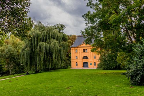 Bienvenue à l'Ilmpark dans la ville classique de Weimar.