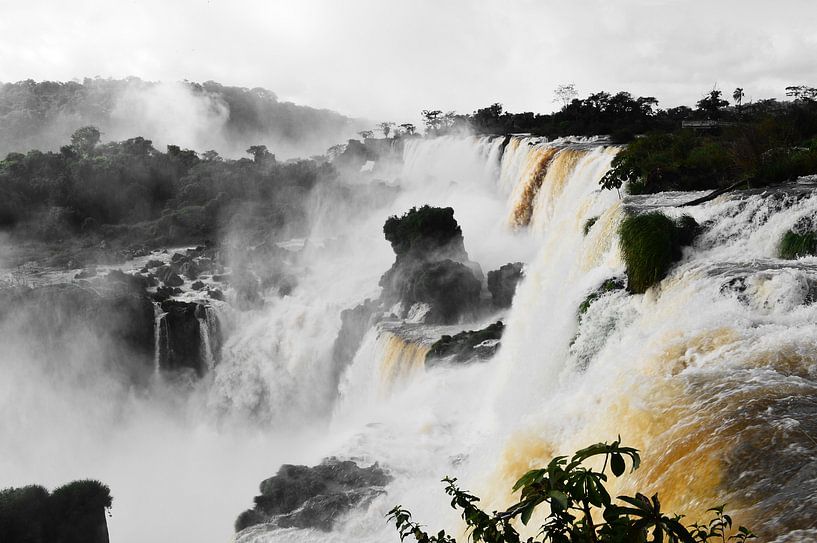 De prachtige Iguazu watervallen in Argentinië von Carl van Miert