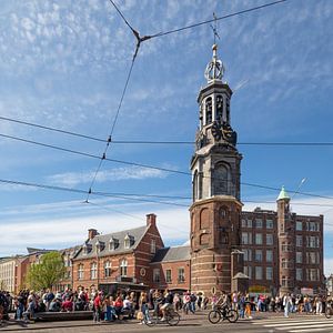 Munttoren dans le centre d'Amsterdam.
