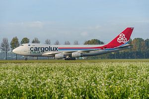 Cargolux Boeing 747-400 (LX-TCV). by Jaap van den Berg