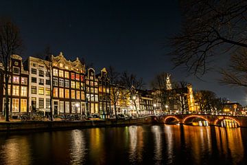 Amsterdamse gracht en grachtenpanden van Johan Honders
