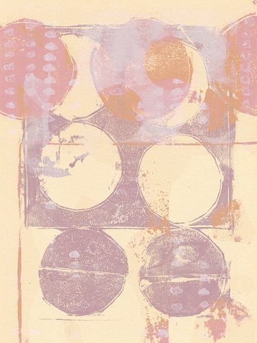 Abstracte organische vormen in roze, paars en zachtgeel.