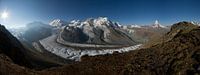 Een panorama foto van de Gornergletscher met op de achtergrond de Matterhorn van Paul Wendels thumbnail