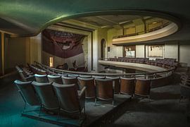 Derelict Teatro by Frans Nijland