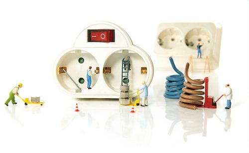 electricity work through miniatures as a concept for an electricity shop