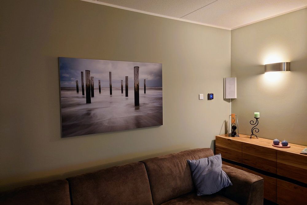 Pfähle im Wasser  von   