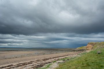 Kust bij Lindisfarne in Engeland