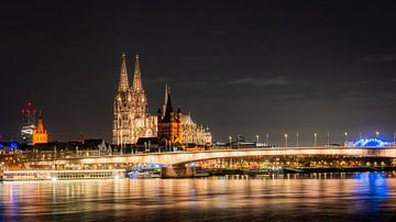 Cologne by night by Marc Stoppenbach