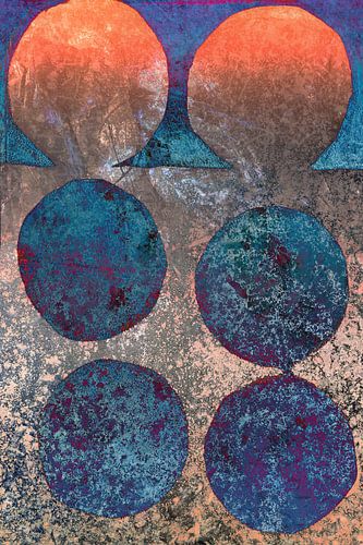 Moderne abstracte geometrische minimalistische kunst in neon oranje, blauw en roestig brons.