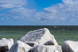 Winter an der Küste der Ostsee in Saßnitz