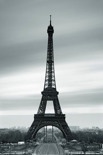 Eiffel Tower black and white