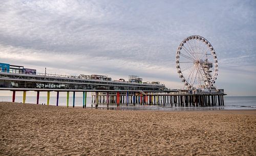 Beach of Scheveningen with the Ferris wheel in the background, No people in the picture winter day