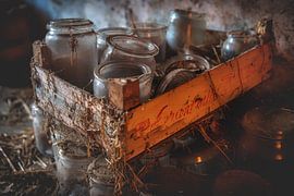 Old pots by Steven Dijkshoorn
