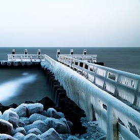 Frozen pier by Steven Groothuismink