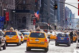 Taxi to New York by Rick Nederstigt