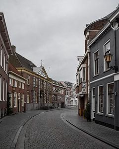 Gezellige straat in Bergen op Zoom