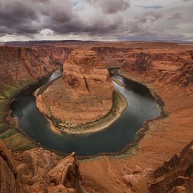 Storm over Horseshoe Bend van Monique Pouwels