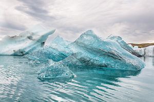 Icebergs sur Anita Loos