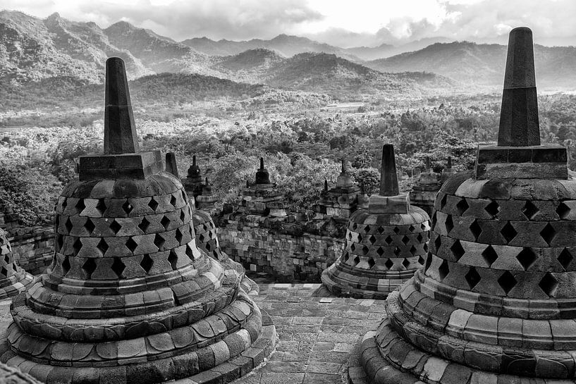 borobudur indonesie by Jan Pel