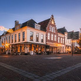 Elburg in winter | Christmas tree on the square by Marijn Alons