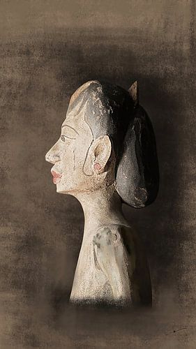 Zijaanzicht Bruid Loro Blonyo uit Java