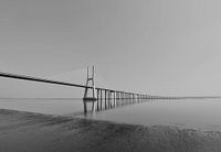 de Vasco da Gama brug in Lissabon.