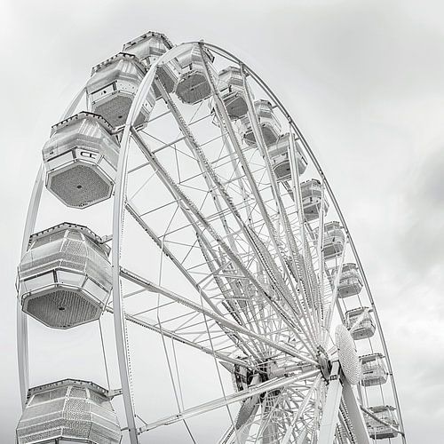 Airy Entertainment - The Enchanted Ferris Wheel Adventure