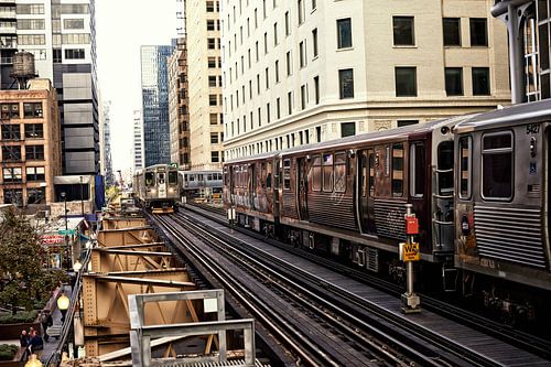 Crossroads of Movement - Chicago 'L' in Action