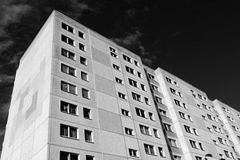 Brutalistische Geometrie - Ostberliner Plattenbau in Marzahn