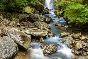 Waterval met Beek