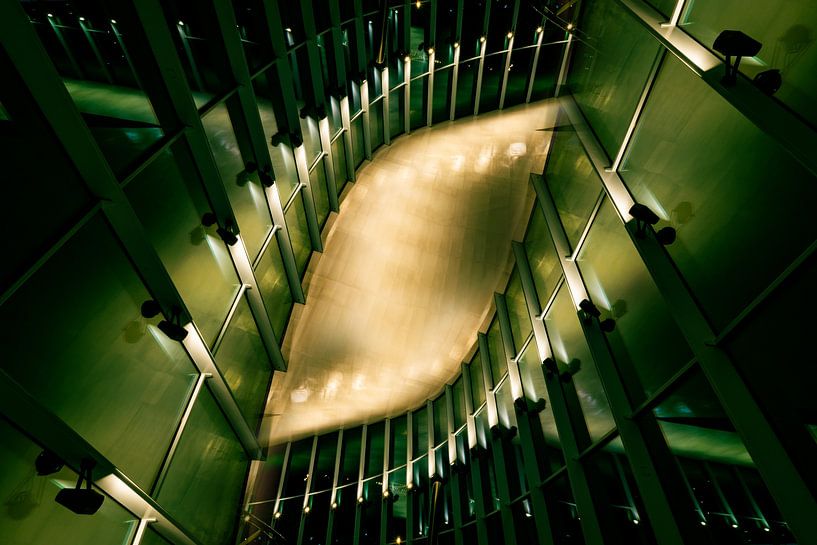 NS station Arnhem - abstract van Hans de Waay
