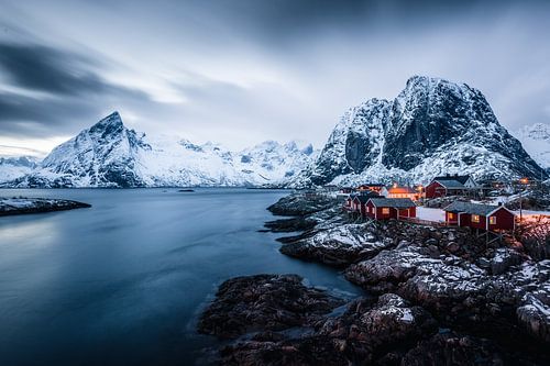 Fischerdorf Hamnøy auf den Lofoten (Norwegen) von Martijn Smeets