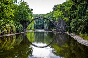 Devils Bridge van Sylvia Schuur