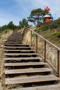 Escalier en bois menant au phare de Vlieland