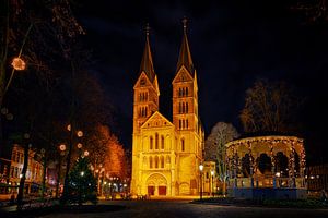 Roermond by night, Munsterkerk van Carola Schellekens