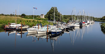 Waterboat mirror
