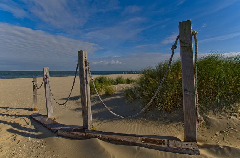 De strandopgang van Wim van der Geest