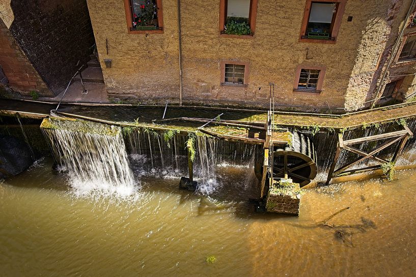 Wasserrad in Saarburg von Rob Boon