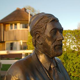 Standbeeld van Albert Mol in Giethoorn van Michel van der Vegt