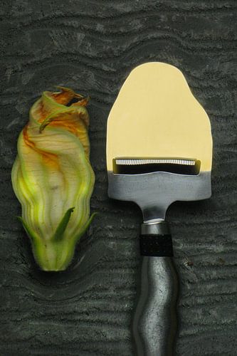 Bloem en kaasschaaf