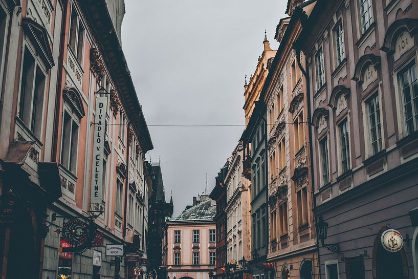 Prague by Hello Pompoyo