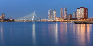 Panorama der Skyline von Rotterdam von Ilya Korzelius